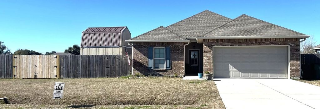 212 Darlene St, Thibodaux, LA 70301