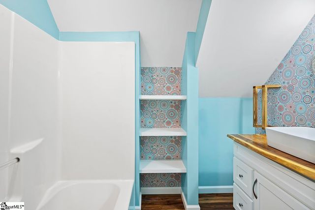 108 Lakeshore Drive, Greenwood, SC 29649