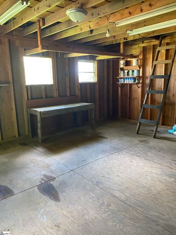 108 Lakeshore Drive, Greenwood, SC 29649