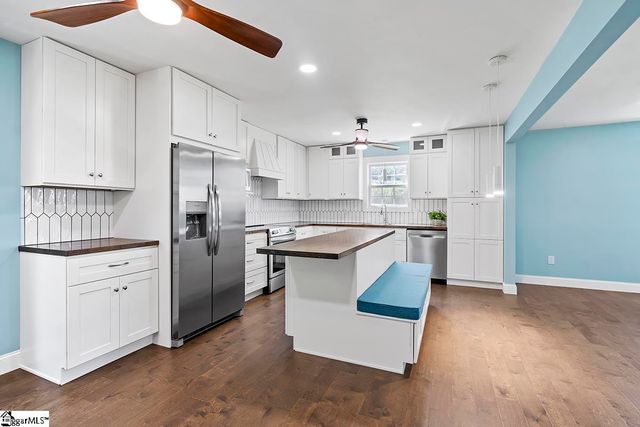 108 Lakeshore Drive, Greenwood, SC 29649