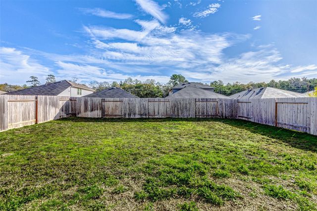 40454 Red Poppy Ln, Magnolia, TX 77354