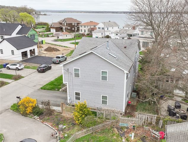 190 Charlotte Drive, Warwick, RI 02818