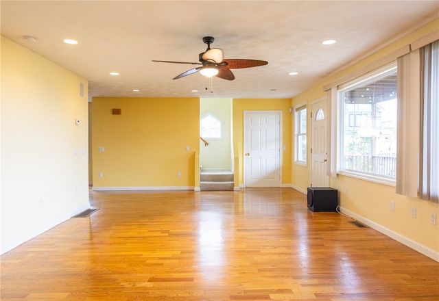 190 Charlotte Drive, Warwick, RI 02818