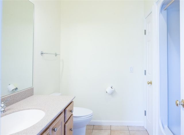 190 Charlotte Drive, Warwick, RI 02818