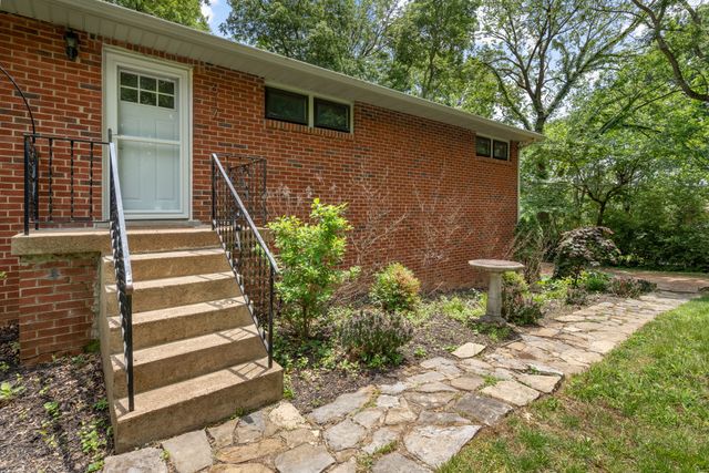 617 Philwood Dr, Nashville, TN 37214