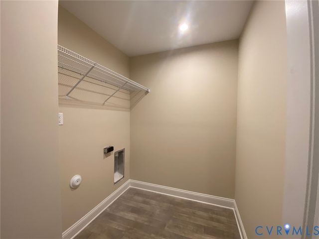 2504 Forget Me Not Ln, Glen Allen, VA 23060