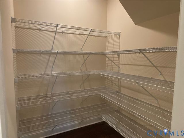 2504 Forget Me Not Ln, Glen Allen, VA 23060