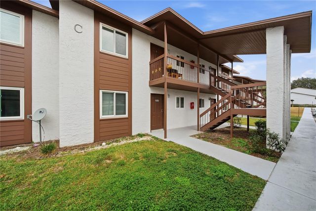 39132 COUNTY ROAD 54 2066, Zephyrhills, FL 33542