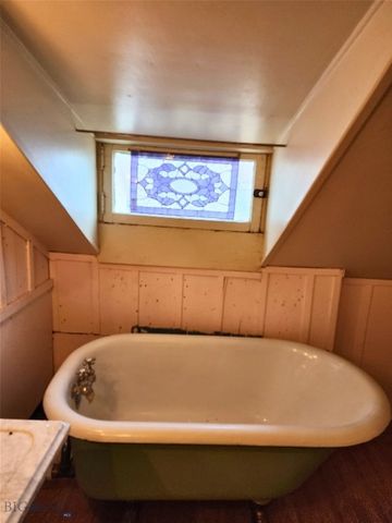 115 E Idaho, Virginia City, MT 59755