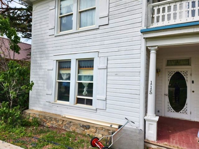 115 E Idaho, Virginia City, MT 59755