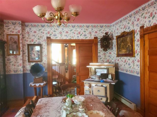 115 E Idaho, Virginia City, MT 59755