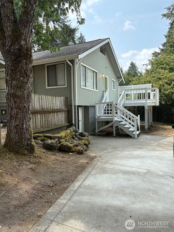 210 Seattle Avenue, Shelton, WA 98584