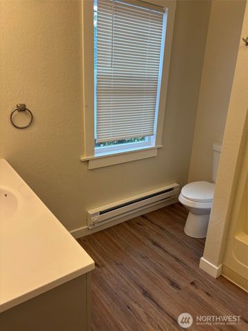 210 Seattle Avenue, Shelton, WA 98584