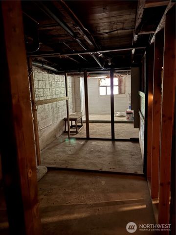 210 Seattle Avenue, Shelton, WA 98584