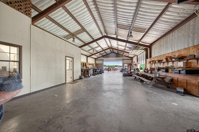 1053 ACR 499, Athens, TX 75751