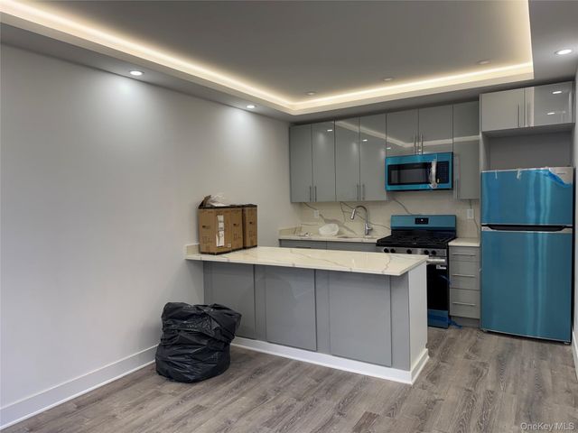 83-52 Talbot Street 2-E, Kew Gardens, NY 11415