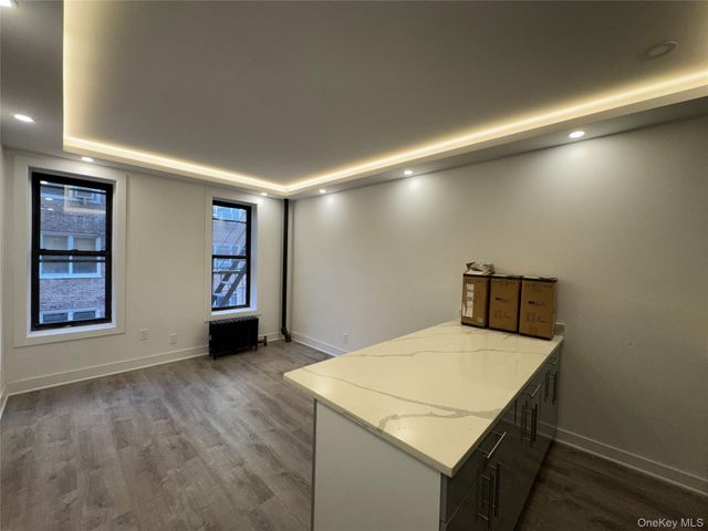 83-52 Talbot Street 2-E, Kew Gardens, NY 11415