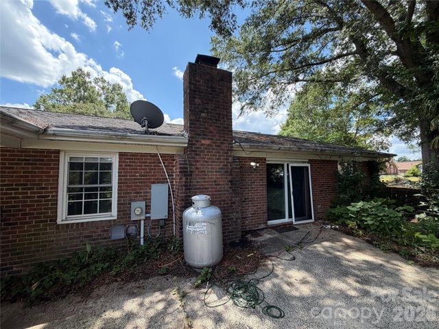 3025 Smith Farm Road, Matthews, NC 28104