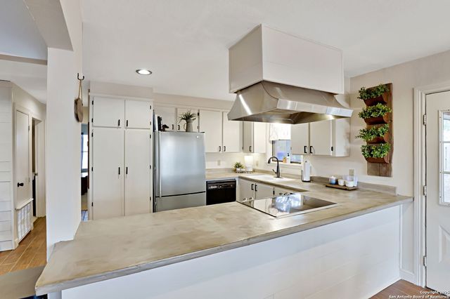 10862 Fm 537, Stockdale, TX 78160