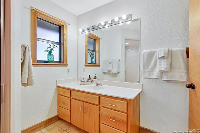 10862 Fm 537, Stockdale, TX 78160