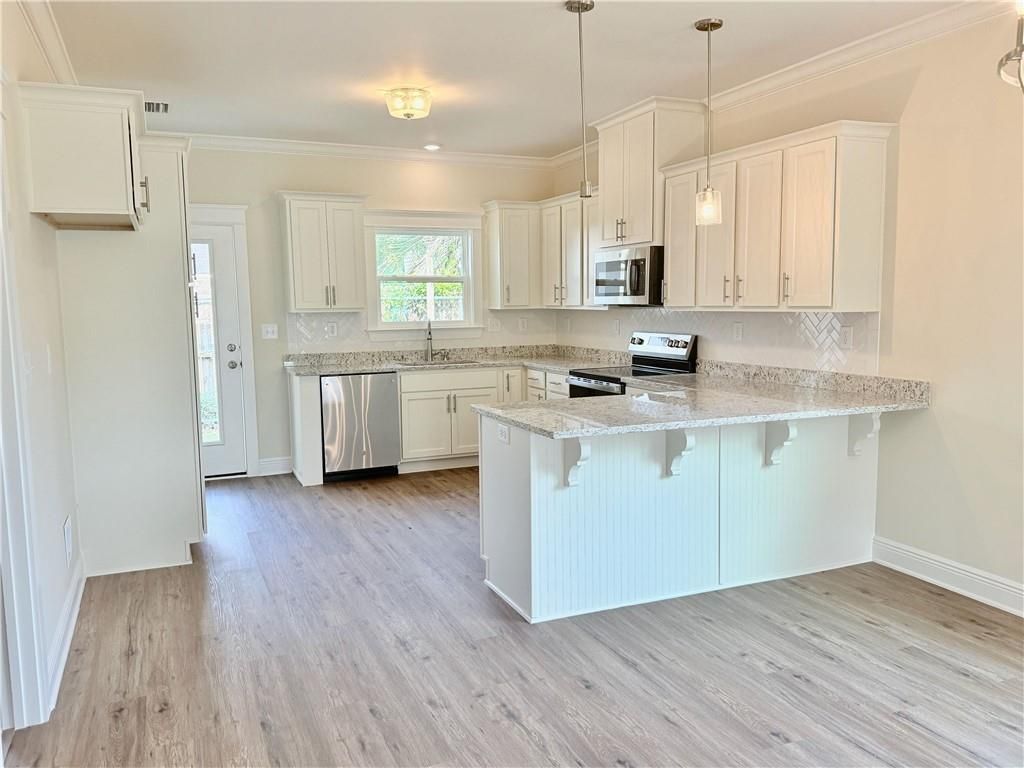 2298 Snowden Place W, Mobile, AL 36609 — photo 3