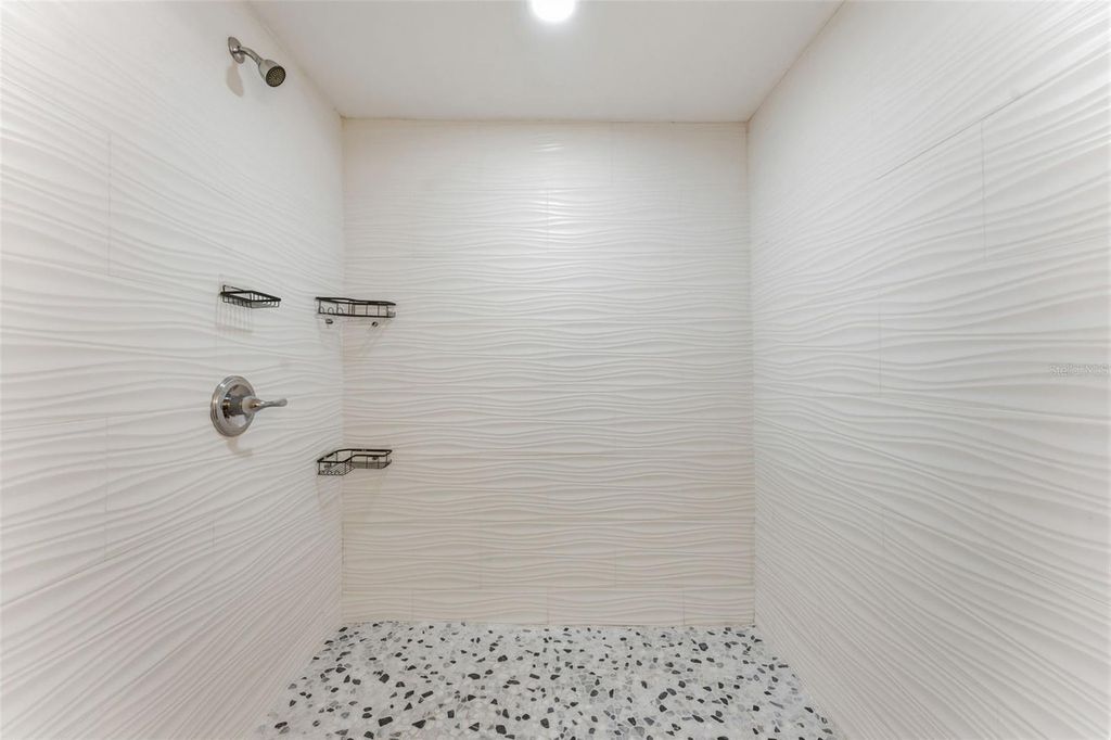 Image 23 of property listing at 3314 N JEFFERSON STREET, Tampa, FL 33603