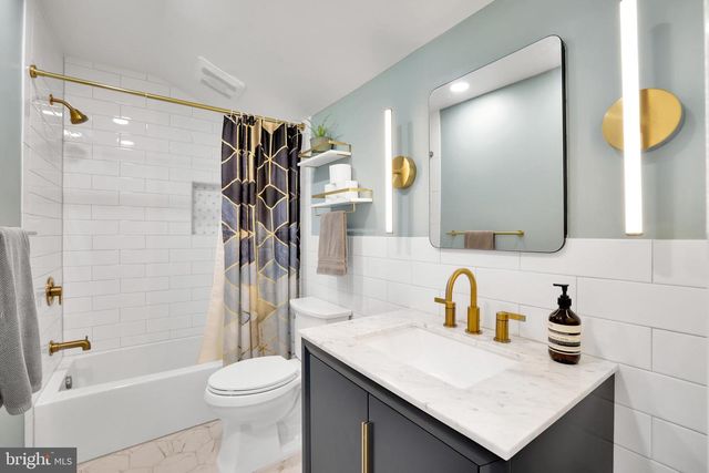 5807 CARLYLE, Cheverly, MD 20785