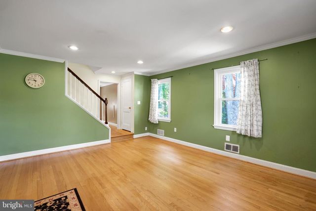 5807 CARLYLE, Cheverly, MD 20785