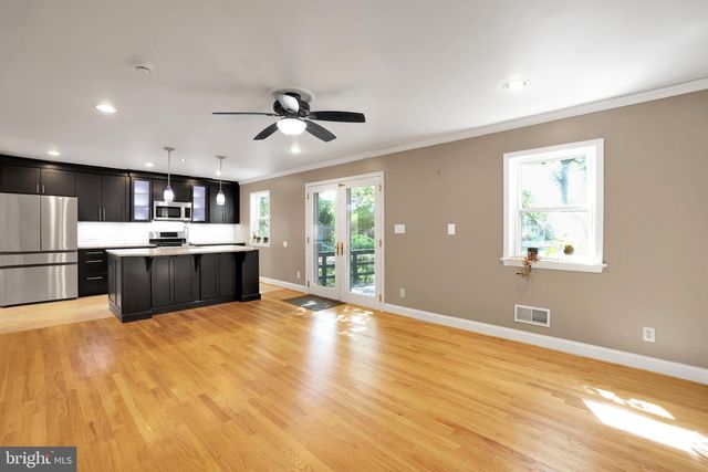 5807 CARLYLE, Cheverly, MD 20785