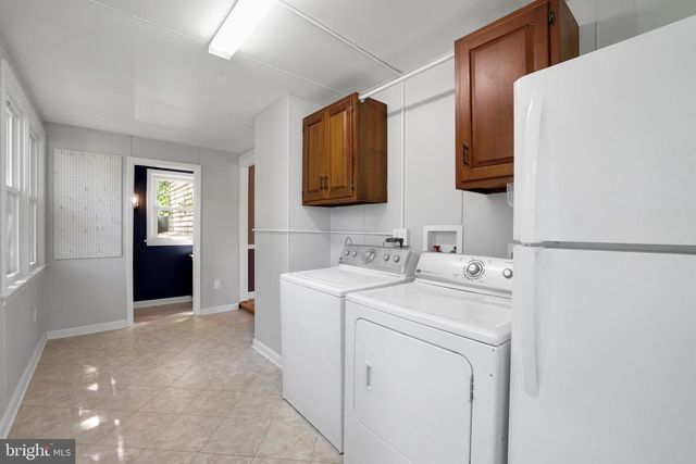 5807 CARLYLE, Cheverly, MD 20785