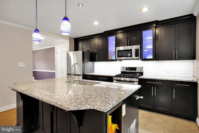 5807 CARLYLE, Cheverly, MD 20785