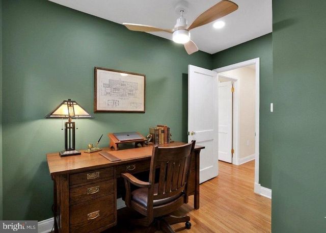 5807 CARLYLE, Cheverly, MD 20785