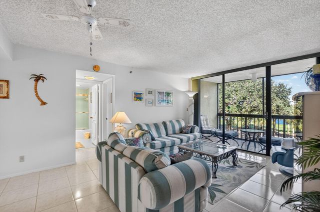 1736 Bridgewood Drive, Boca Raton, FL 33434