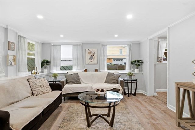 24 Lawton St, Haverhill, MA 01830