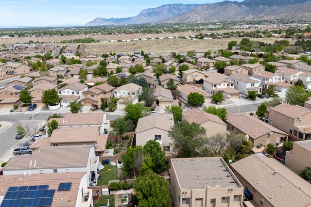 1923 Black Gold Street SE, Albuquerque, NM 87123