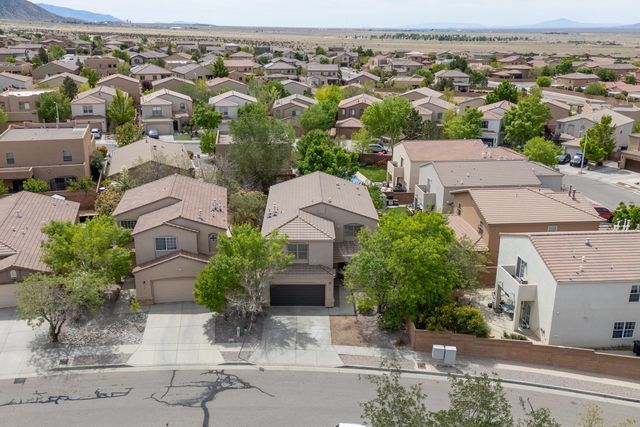 1923 Black Gold Street SE, Albuquerque, NM 87123