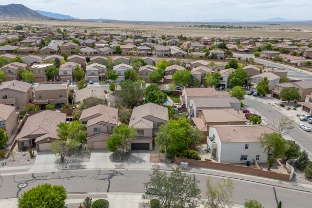 1923 Black Gold Street SE, Albuquerque, NM 87123