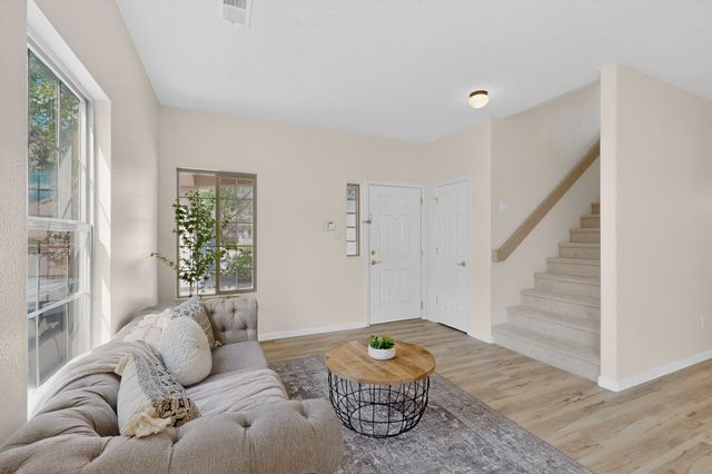 1923 Black Gold Street SE, Albuquerque, NM 87123