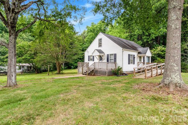 141 Vanzant Road, Mocksville, NC 27028