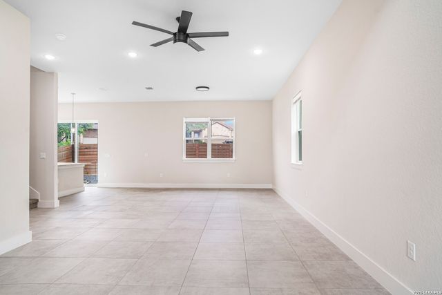 10743 Pharaoh, San Antonio, TX 78254