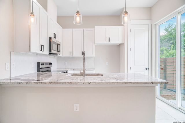 10743 Pharaoh, San Antonio, TX 78254