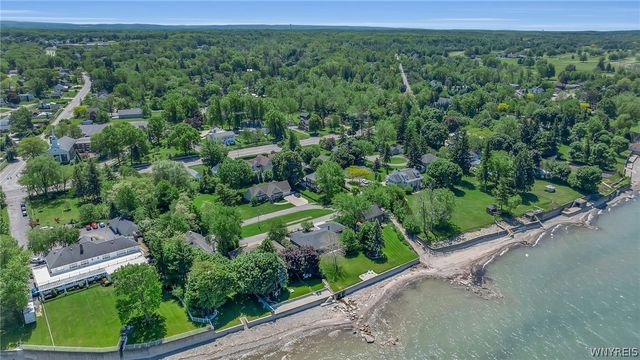 5274 Columbia Avenue, Hamburg, NY 14075