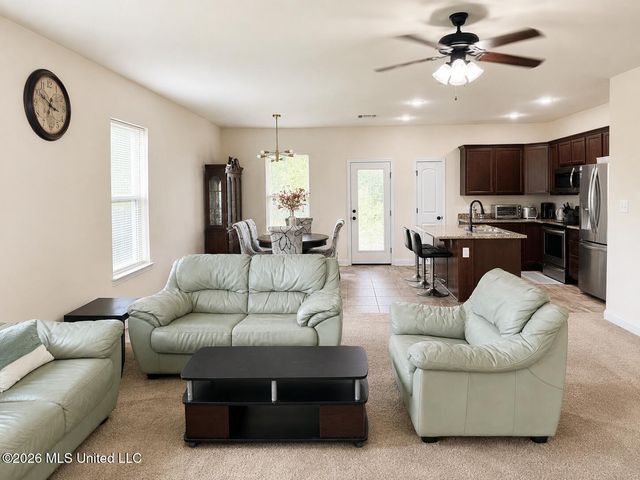 14058 Harley Drive, D'iberville, MS 39540