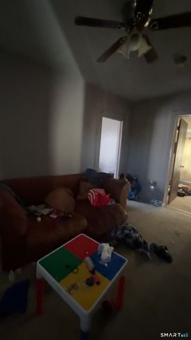 71 Central Avenue, East Hartford, CT 06108