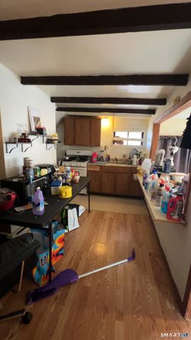 71 Central Avenue, East Hartford, CT 06108