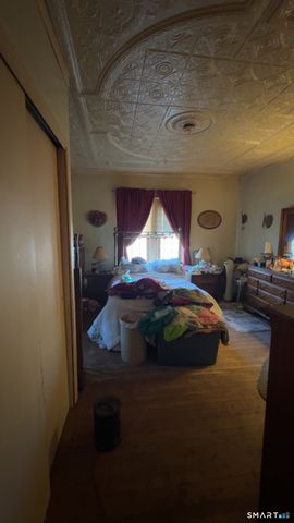 71 Central Avenue, East Hartford, CT 06108