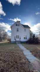 71 Central Avenue, East Hartford, CT 06108