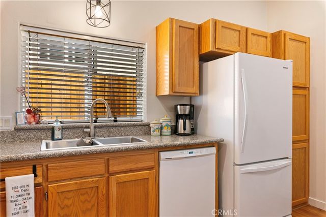 205 Island View, Lakeport, CA 95453