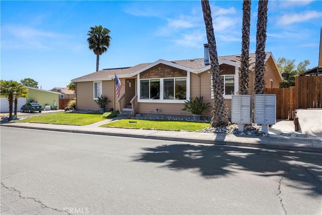 205 Island View, Lakeport, CA 95453