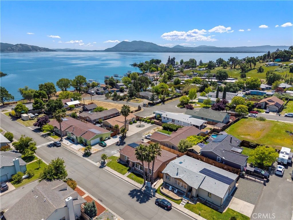 205 Island View, Lakeport, CA 95453